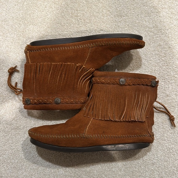 Minnetonka hi top back zip boots - Picture 2 of 2